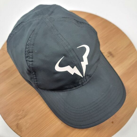 Nike L/XL Adult Rafael Nadal Bull Featherlight Tennis Cap-Black hat Distressed - Picture 8 of 10
